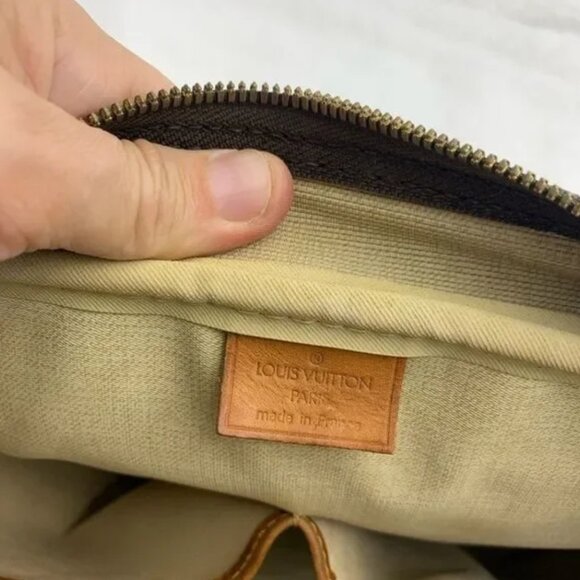 Authentic Louis Vuitton Large Monogram Deauville - Picture 10 of 11